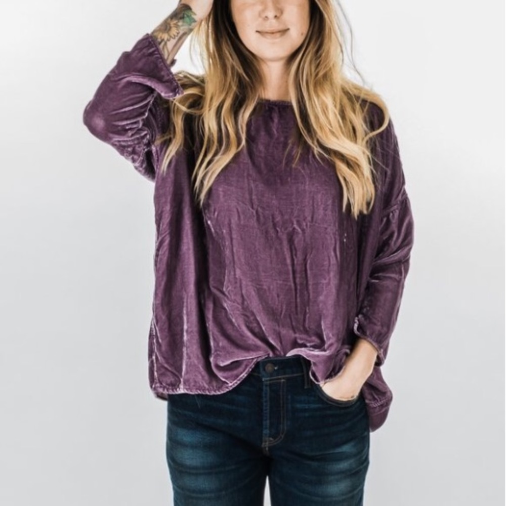 EUC CP Shades Velvet Sibella boatneck Top Size XS